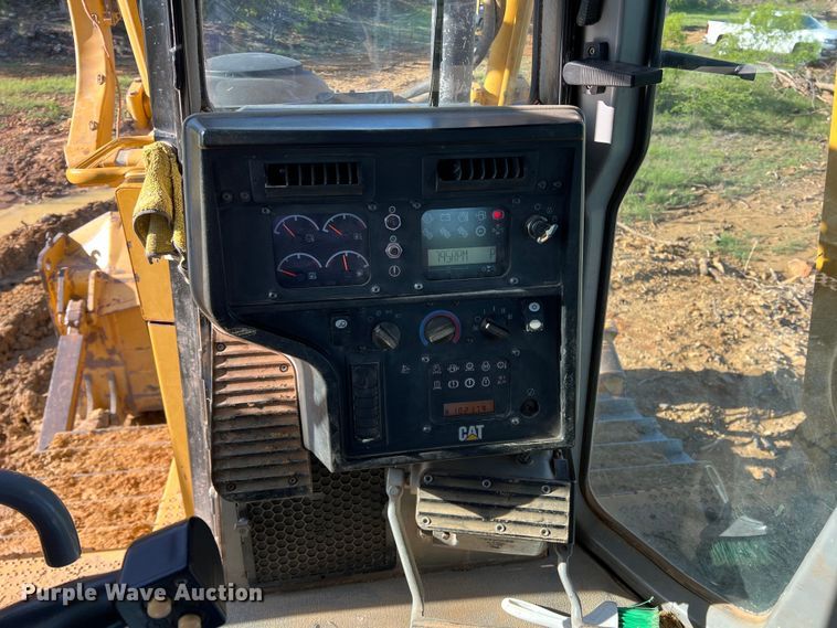 image for item DS2485 2009 Caterpillar  D6T XL dozer