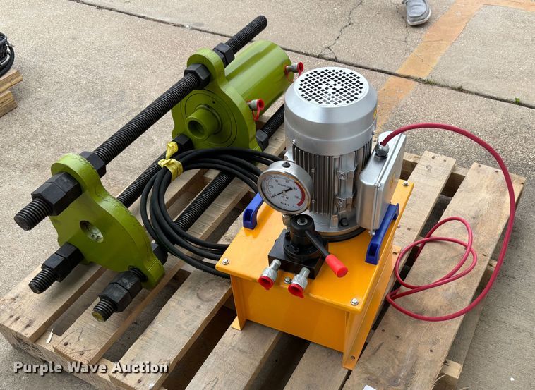 image for item DS2487 Track pin press