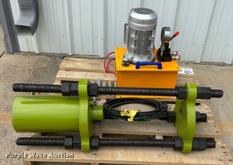 image for item DS2487 Track pin press