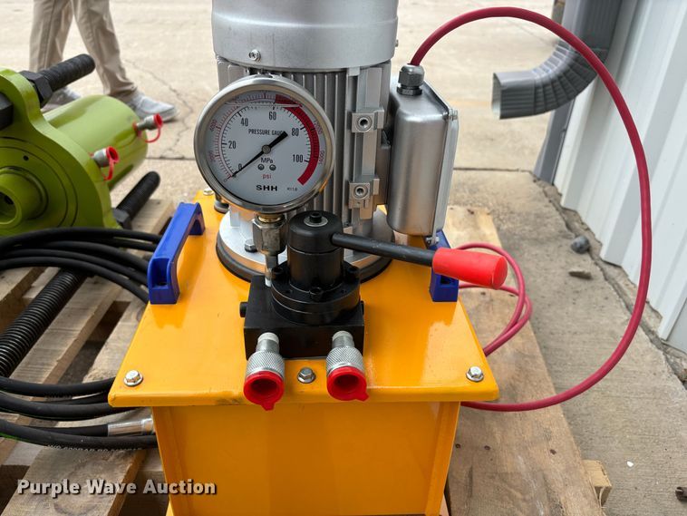 image for item DS2487 Track pin press