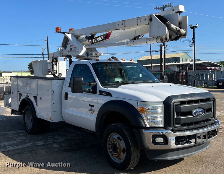 image for item DS2931 2016 Ford F550 bucket truck