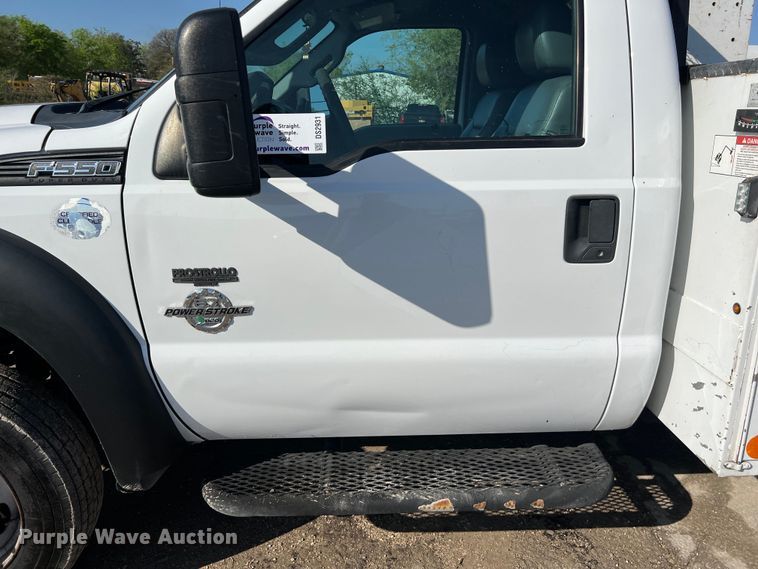 image for item DS2931 2016 Ford F550 bucket truck