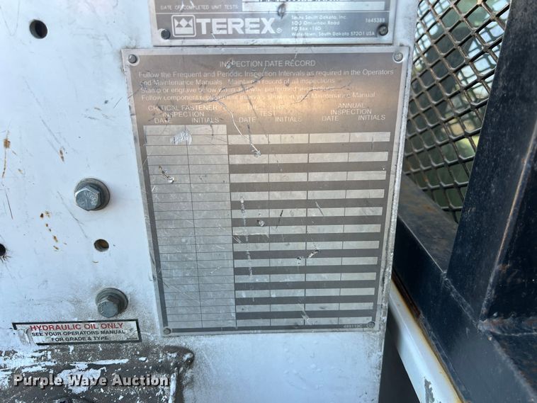 image for item DS2931 2016 Ford F550 bucket truck