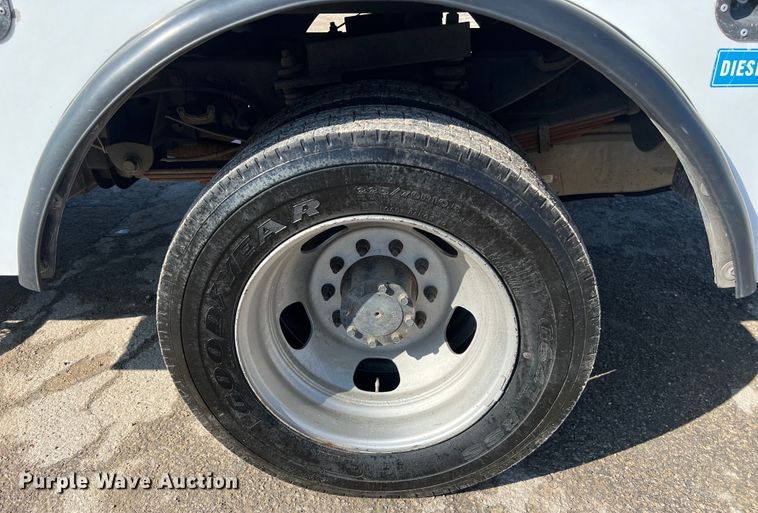 image for item DS2931 2016 Ford F550 bucket truck