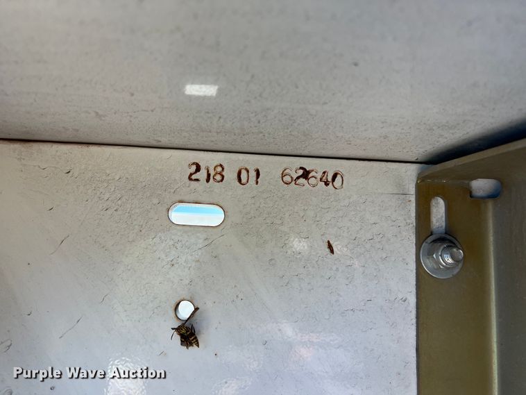 image for item DS2932 2018 Ford F550 bucket truck