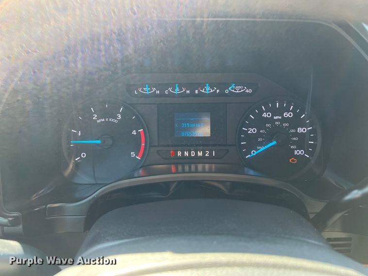 image for item DS2932 2018 Ford F550 bucket truck