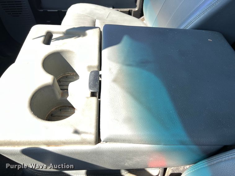 image for item DS2933 2016 Ford F550 bucket truck