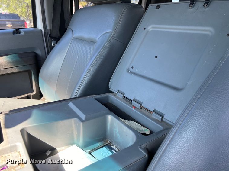 image for item DS2933 2016 Ford F550 bucket truck