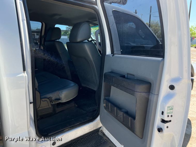 image for item DS2933 2016 Ford F550 bucket truck