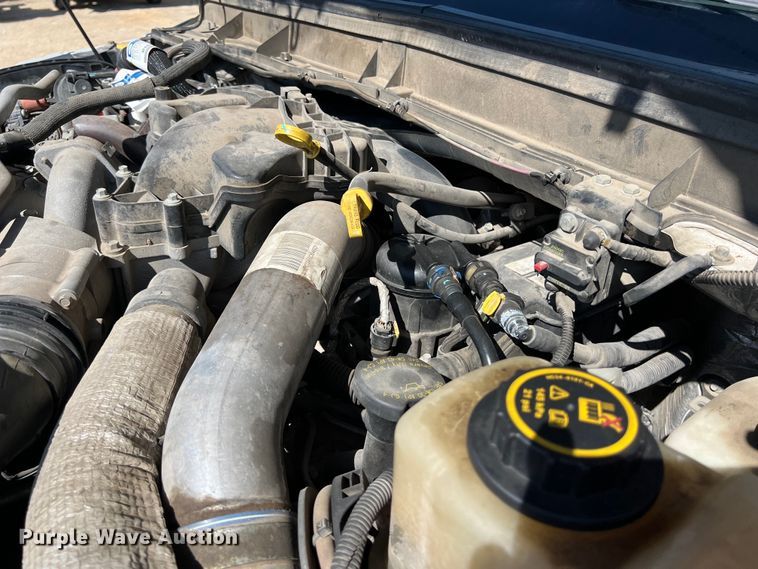 image for item DS2933 2016 Ford F550 bucket truck