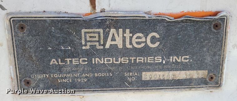 image for item DS7249 2002 GMC C7500 