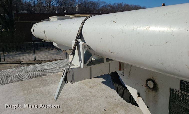 image for item DS7249 2002 GMC C7500 