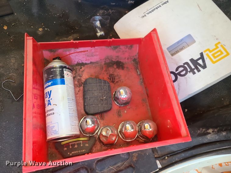 image for item DS7249 2002 GMC C7500 