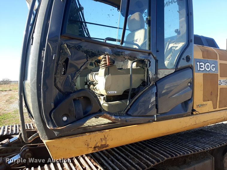 image for item DV9946 2015 John Deere 130G excavator