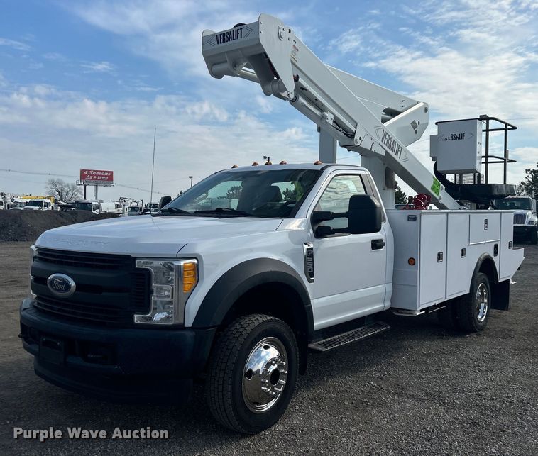 image for item EG1357 2017 Ford F550 Super Duty bucket truck