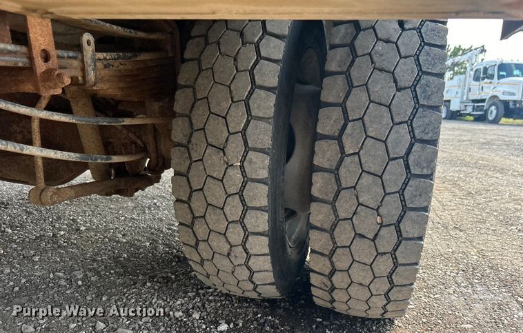 image for item EG1357 2017 Ford F550 Super Duty bucket truck