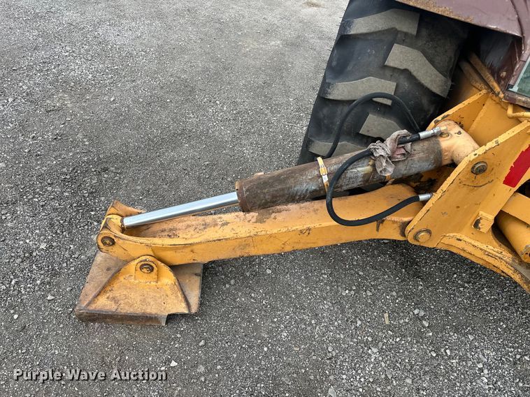 image for item EG1373 1990 Case  580K backhoe