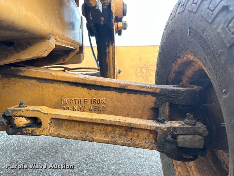 image for item EG1373 1990 Case  580K backhoe