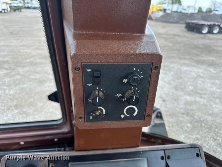 image for item EG1373 1990 Case  580K backhoe