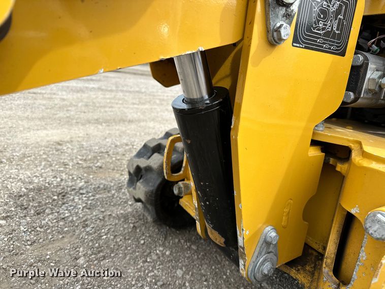 image for item EG1378 2021 Vermeer SPX25 cable plow