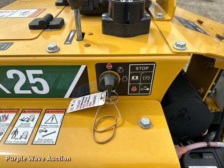 image for item EG1378 2021 Vermeer SPX25 cable plow