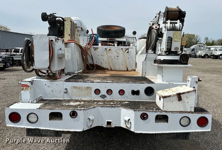 image for item EG1383 2011 Ford F550 Super Duty 