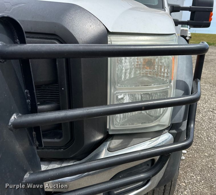 image for item EG1383 2011 Ford F550 Super Duty 