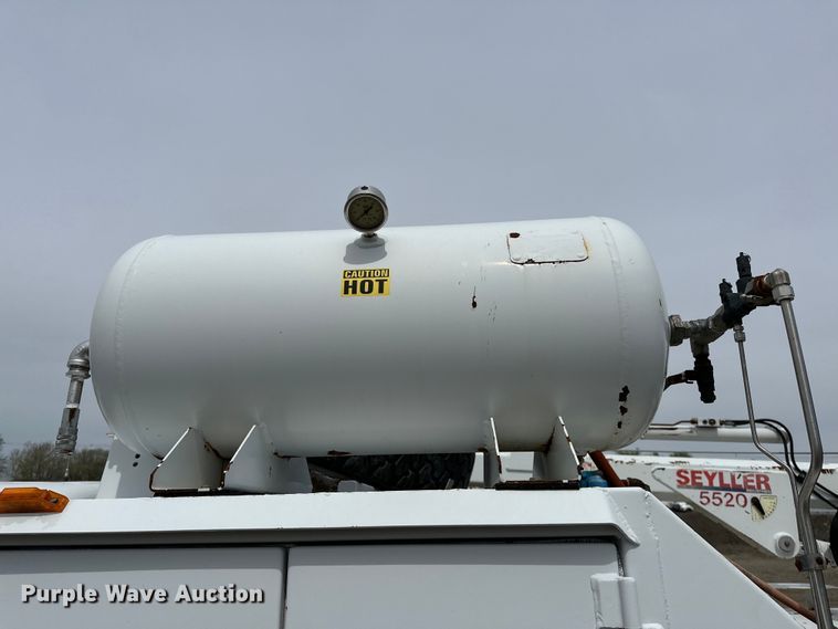 image for item EG1383 2011 Ford F550 Super Duty 