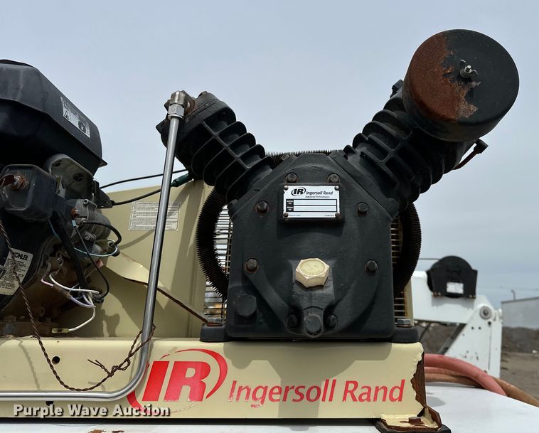 image for item EG1383 2011 Ford F550 Super Duty 