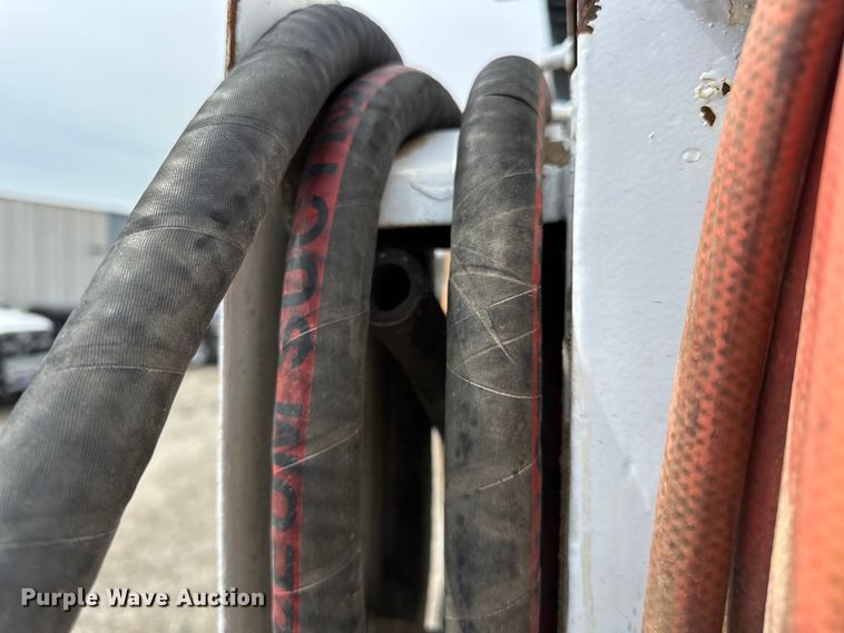 image for item EG1383 2011 Ford F550 Super Duty 