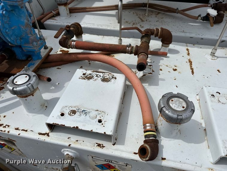 image for item EG1383 2011 Ford F550 Super Duty 