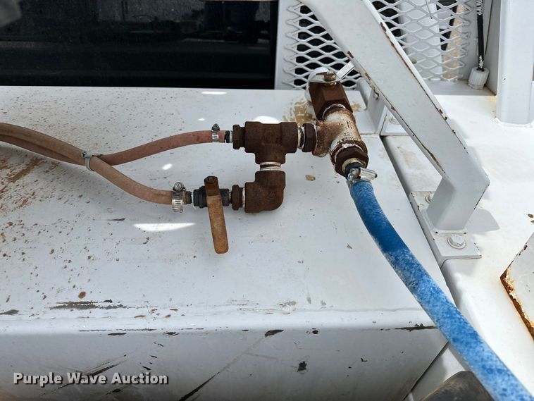 image for item EG1383 2011 Ford F550 Super Duty 