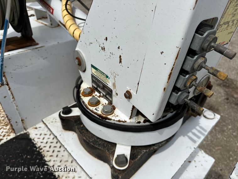 image for item EG1383 2011 Ford F550 Super Duty 