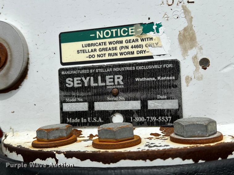 image for item EG1383 2011 Ford F550 Super Duty 