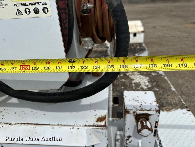 image for item EG1383 2011 Ford F550 Super Duty 