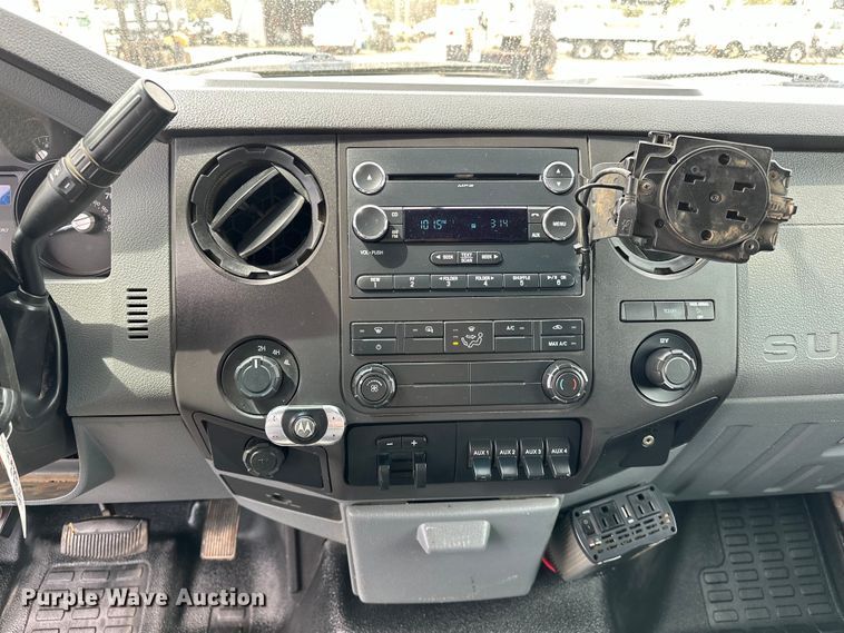 image for item EG1383 2011 Ford F550 Super Duty 