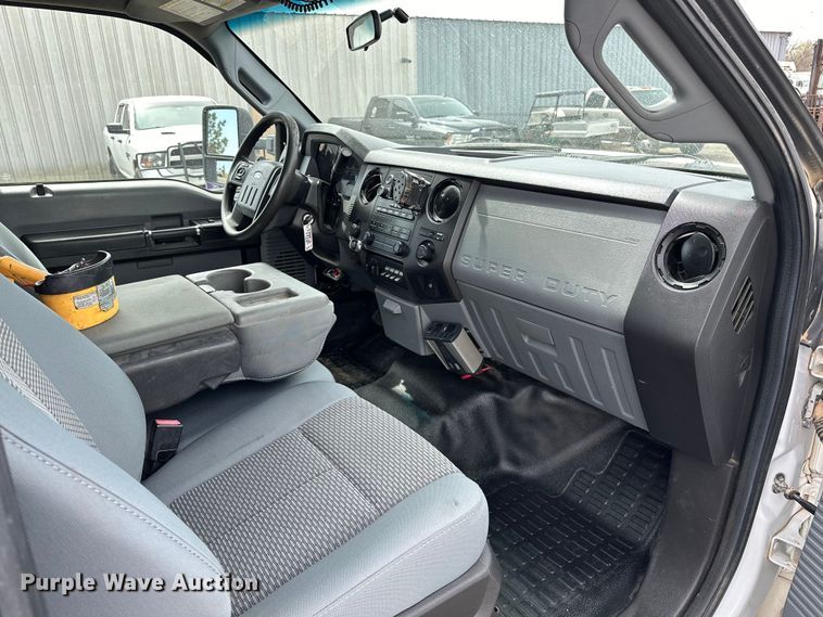 image for item EG1383 2011 Ford F550 Super Duty 