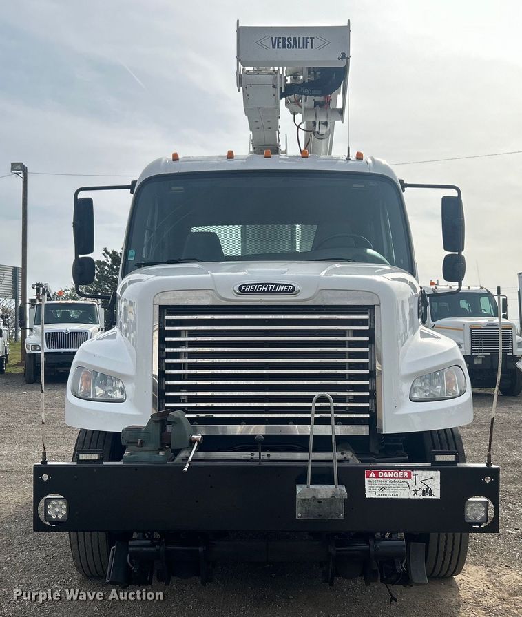 image for item EG1397 2012 Freightliner  M2 Business Class bucket truck