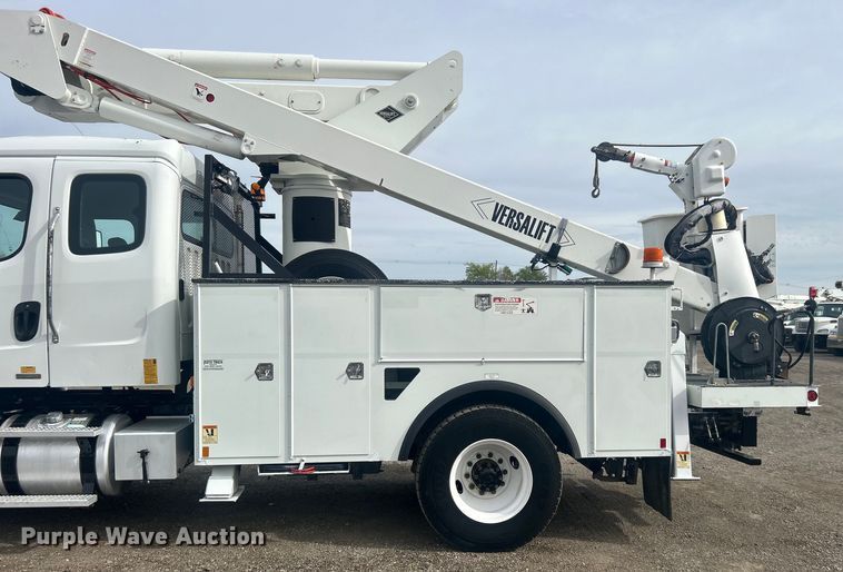 image for item EG1397 2012 Freightliner  M2 Business Class bucket truck