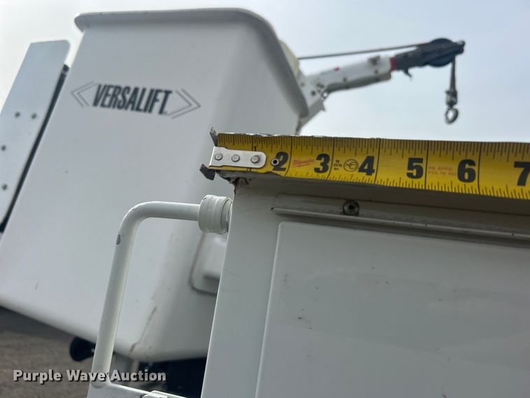 image for item EG1397 2012 Freightliner  M2 Business Class bucket truck