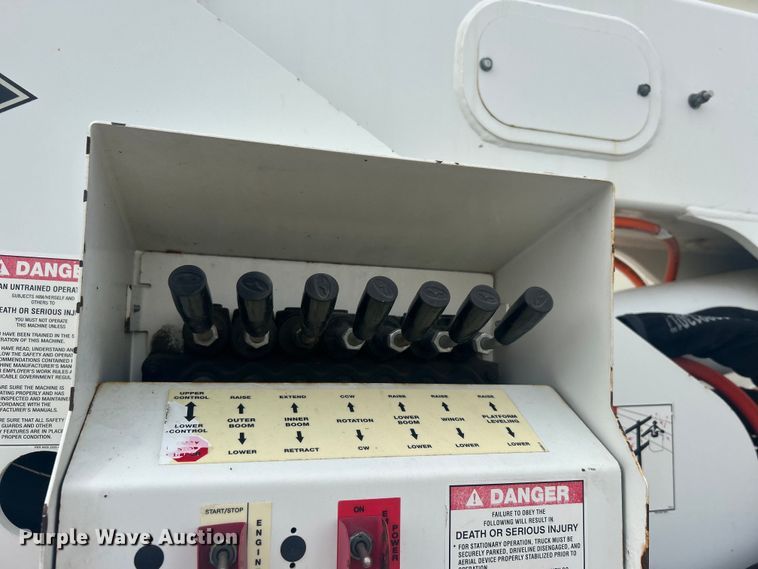 image for item EG1397 2012 Freightliner  M2 Business Class bucket truck