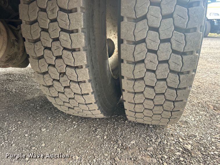 image for item EG1397 2012 Freightliner  M2 Business Class bucket truck