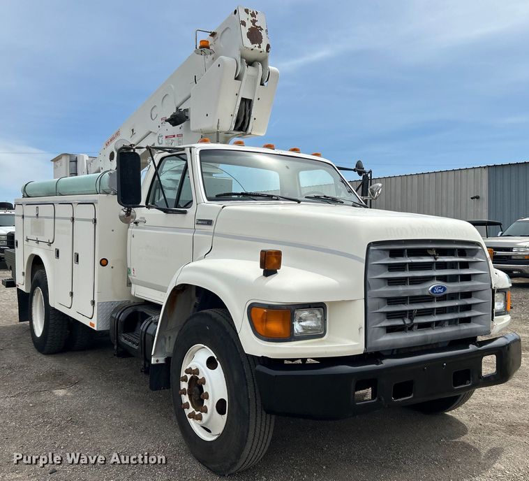 image for item EG1400 1997 Ford F800 bucket truck