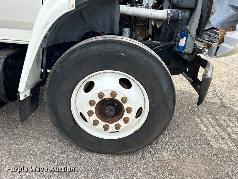 image for item EG1400 1997 Ford F800 bucket truck