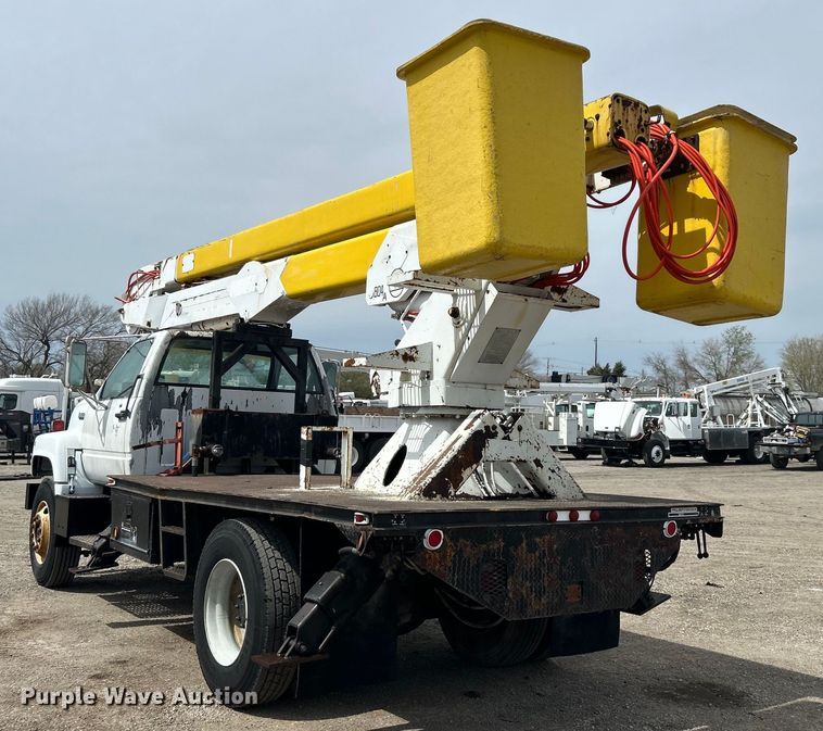 image for item EG1401 1991 GMC Topkick C6500 bucket truck