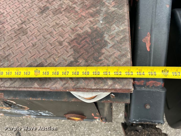 image for item EG1401 1991 GMC Topkick C6500 bucket truck