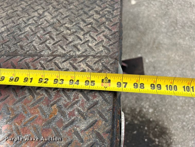 image for item EG1401 1991 GMC Topkick C6500 bucket truck