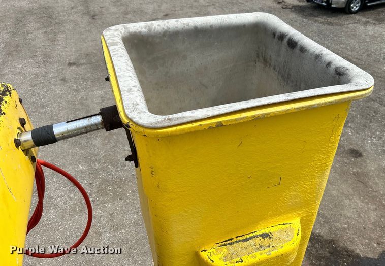 image for item EG1401 1991 GMC Topkick C6500 bucket truck