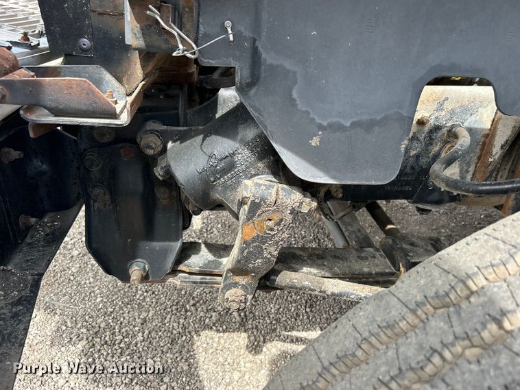 image for item EG1401 1991 GMC Topkick C6500 bucket truck