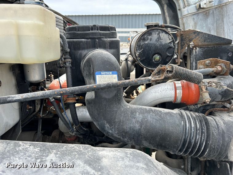 image for item EG1401 1991 GMC Topkick C6500 bucket truck